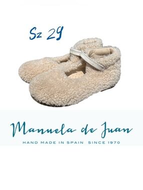 Manuela de Juan Luxury Shearling Mary Jane Shoes – Size 29